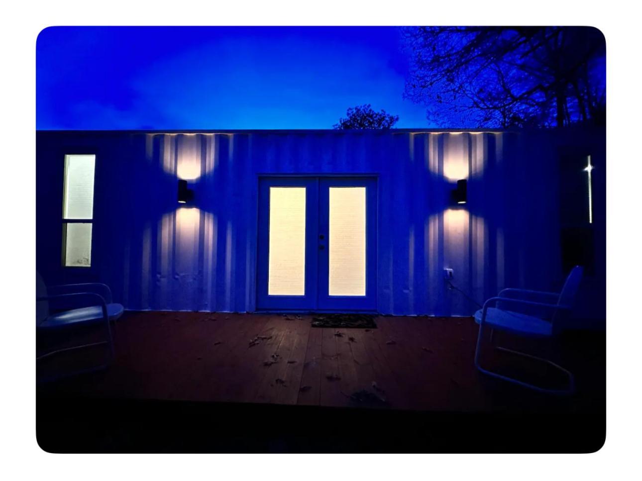 Nomehaus Shipping Container Studio Residential Neighborhood Athens Exterior foto